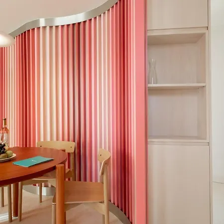 Princess Building W/ Pool By Lovelystay Apartment Vila Real de Santo António