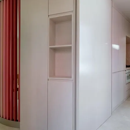 Princess Building W/ Pool By Lovelystay Apartment Vila Real de Santo António
