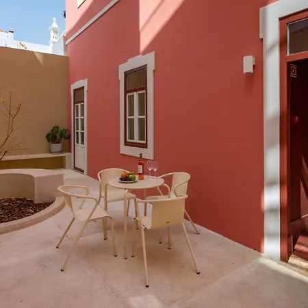 Princess Building W/ Pool By Lovelystay Apartment Vila Real de Santo António